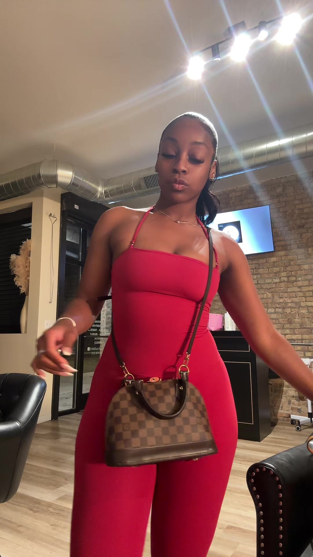 @Niyatianna