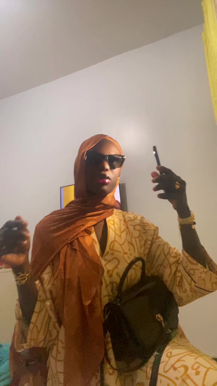 @mignione ☂️ndiaye