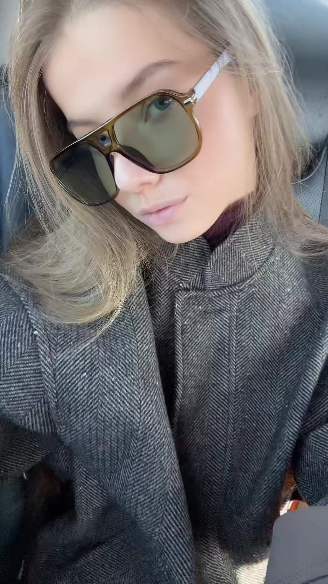 @M