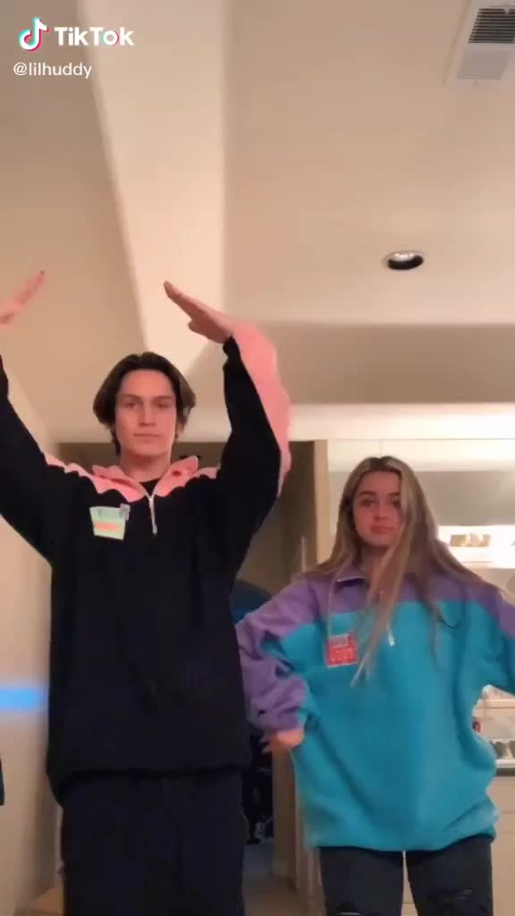 @<3