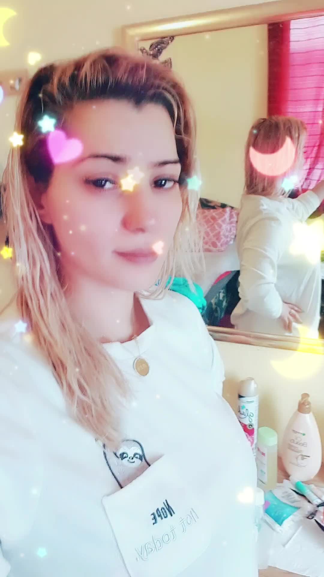 @krisikrisi635😘😘😘😘