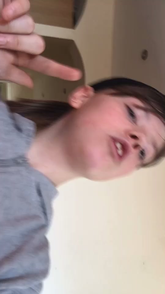 @phoebeshaw