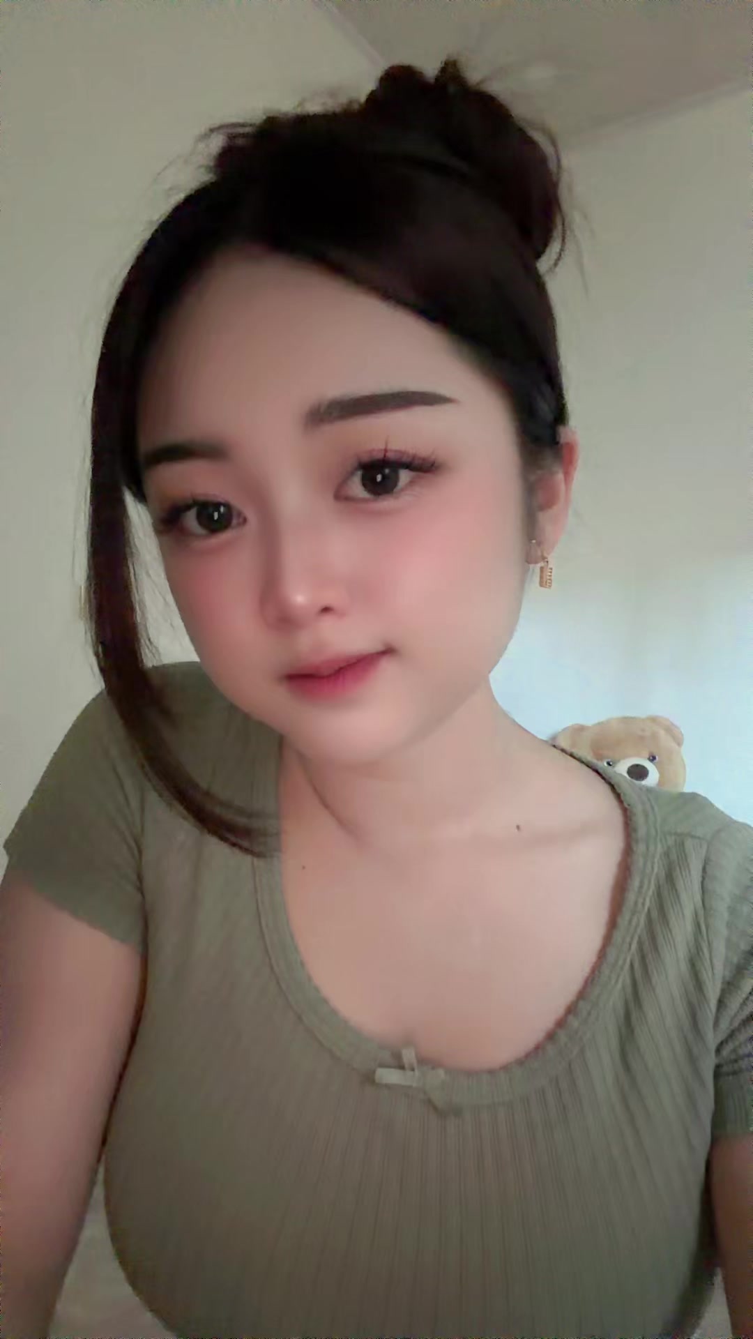 @_vyor