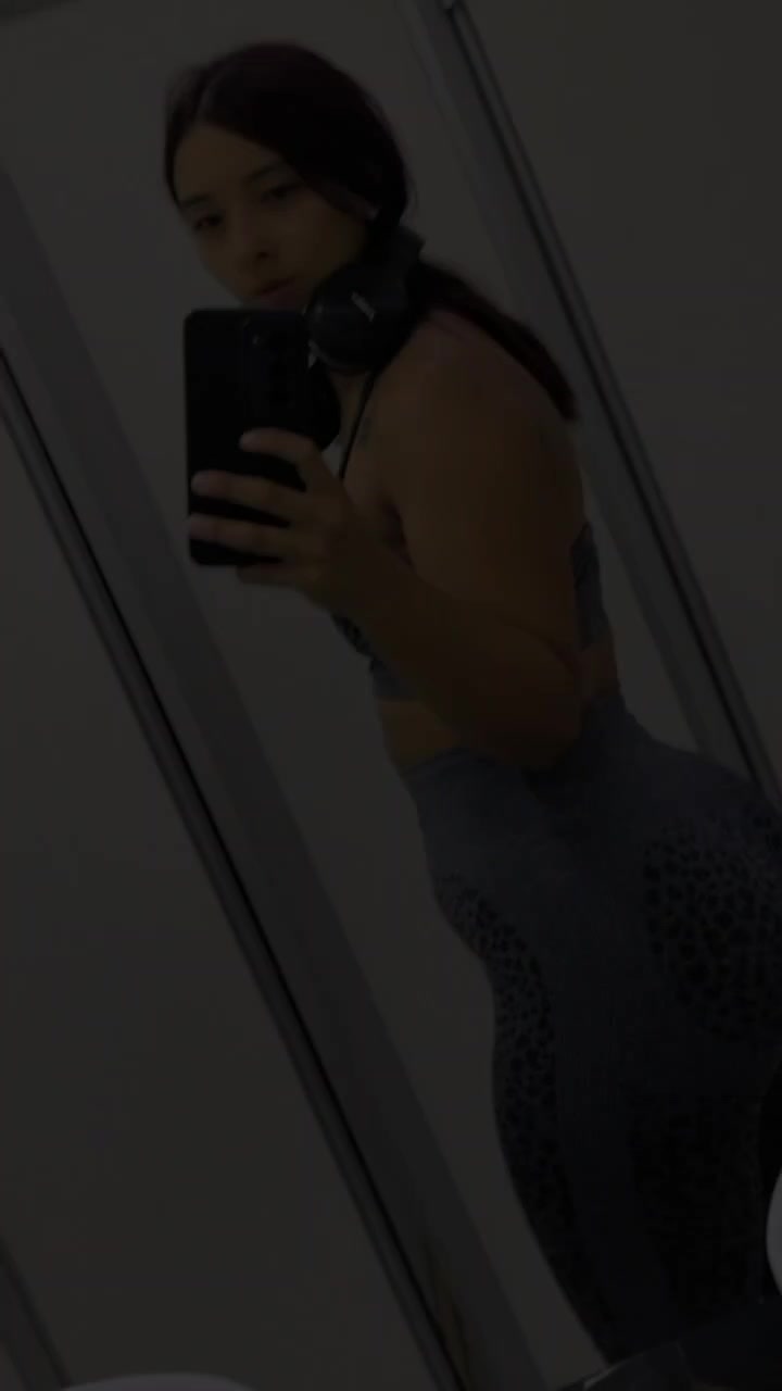 @sabrina