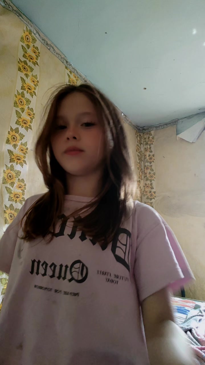 @даша