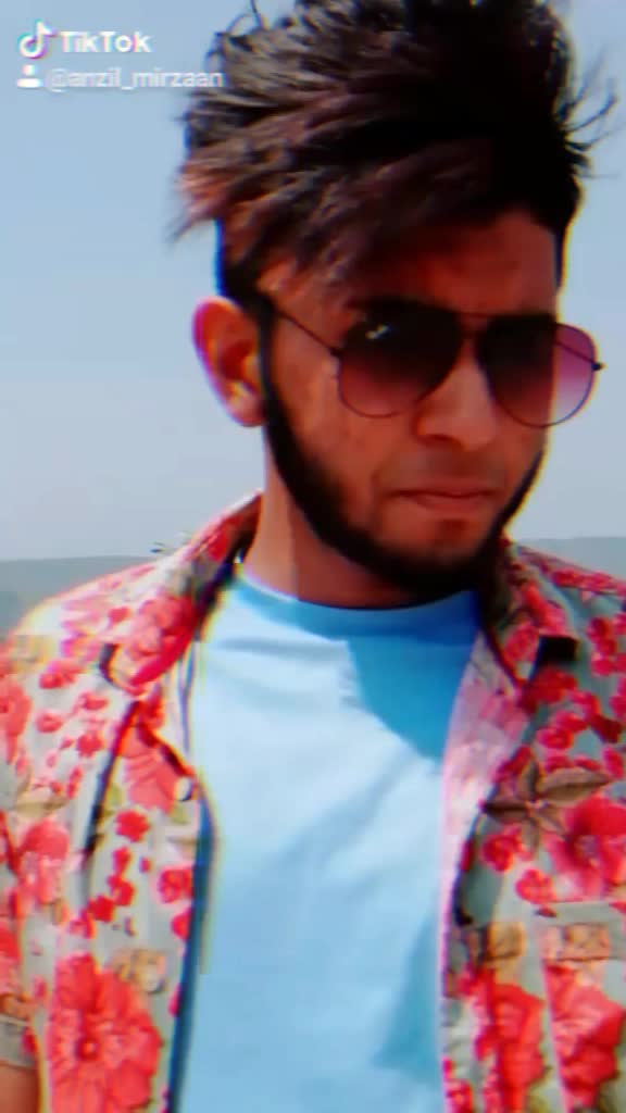 @👑Anzil Mirzaan👑