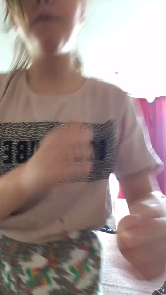 @phoebeshaw