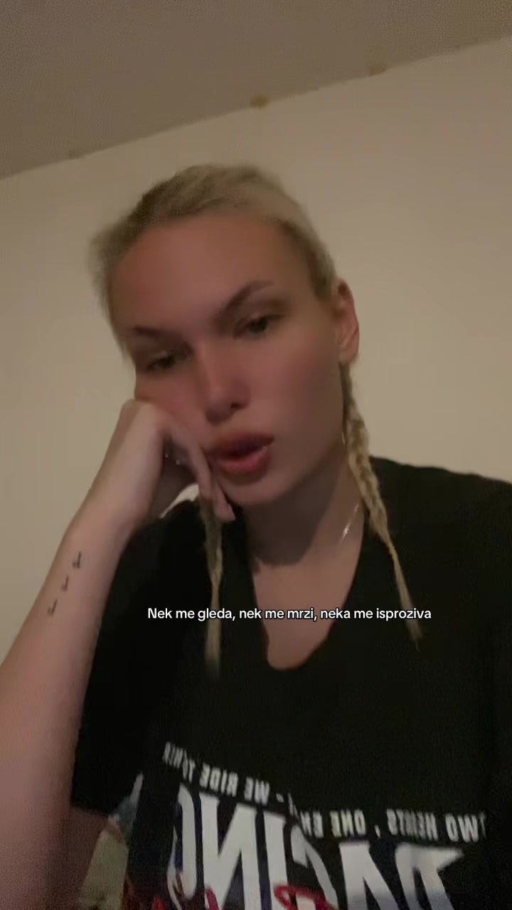@MM
