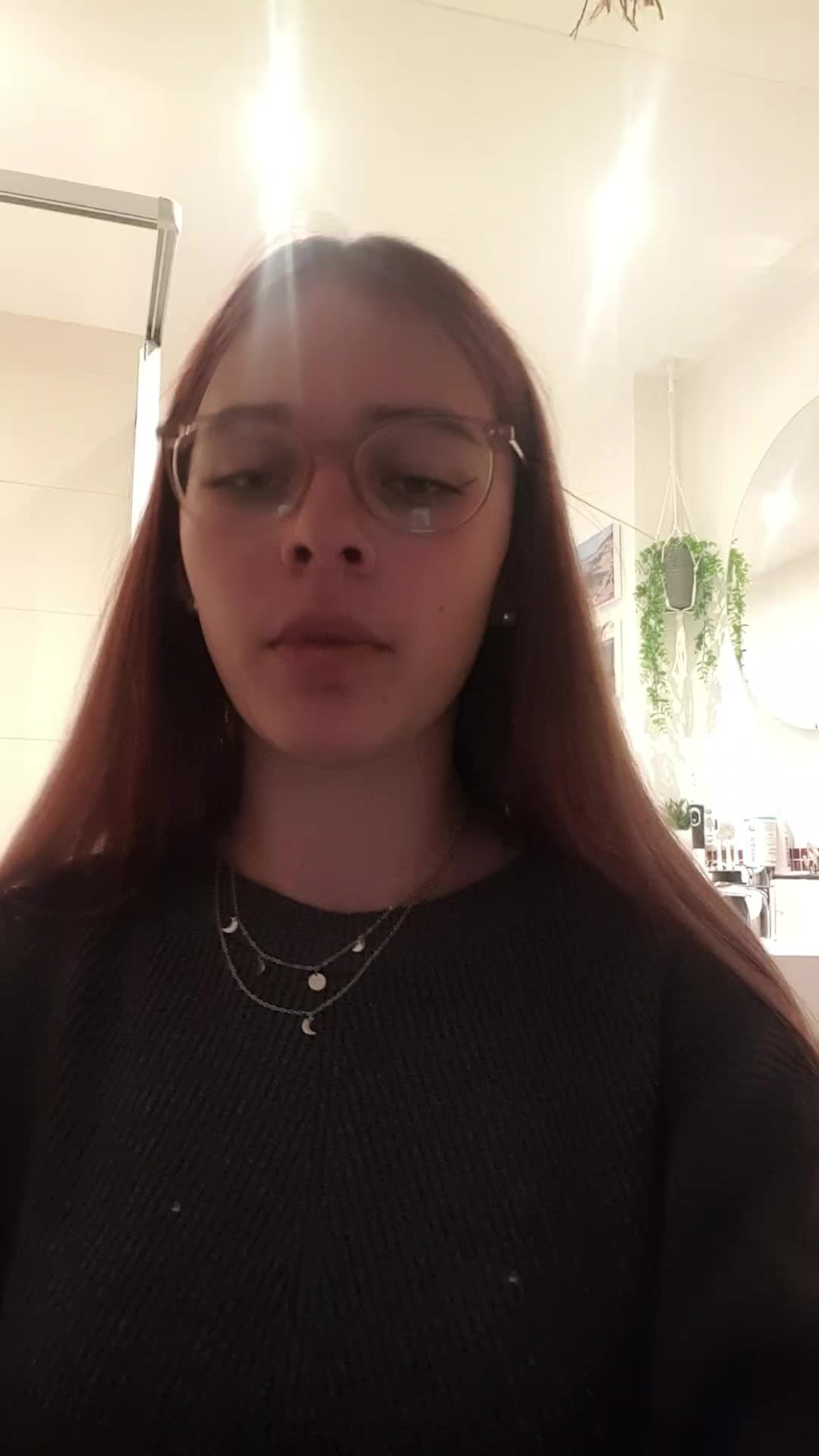 @Linni👱♀️_Luna🐈
