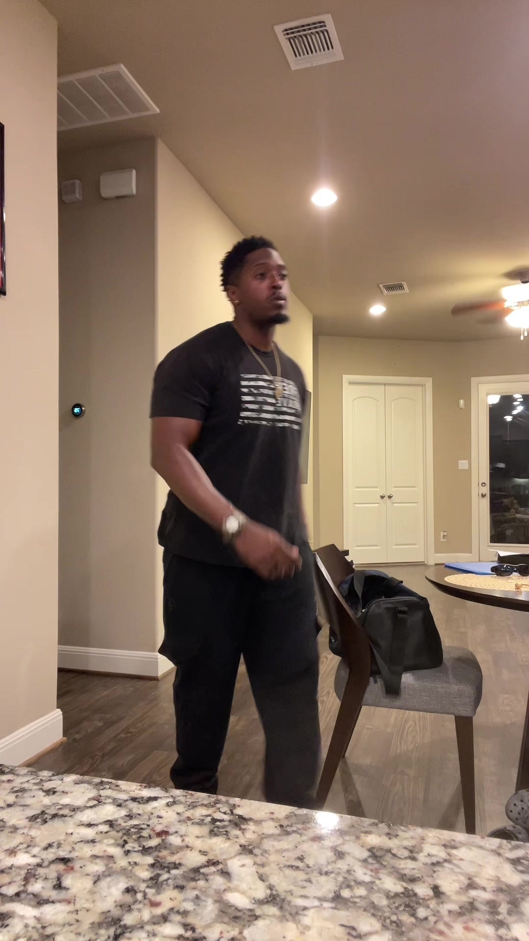 @Tev_Tev