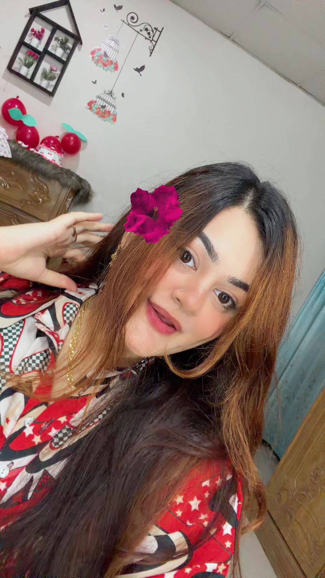 @Silvi👩&zwj;❤️&zwj;👨 (সিলভি)