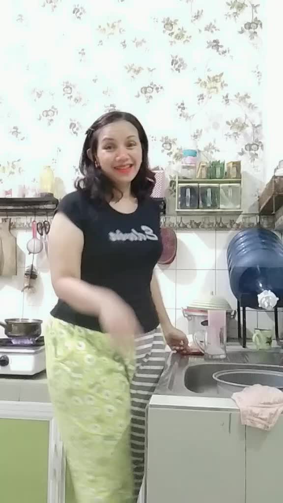 @ERWIKA 🇮🇩