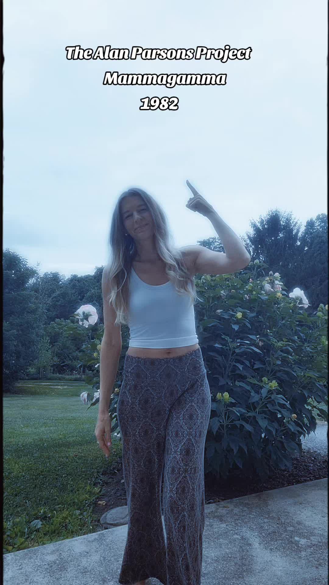 @โ C a r r i e
