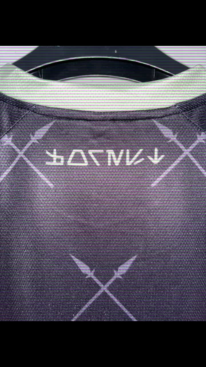@Zeusy Design