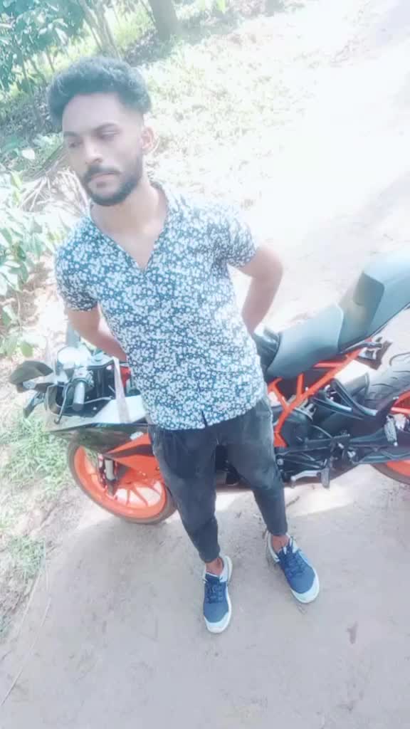 @RiYaZ :ibnuasainar