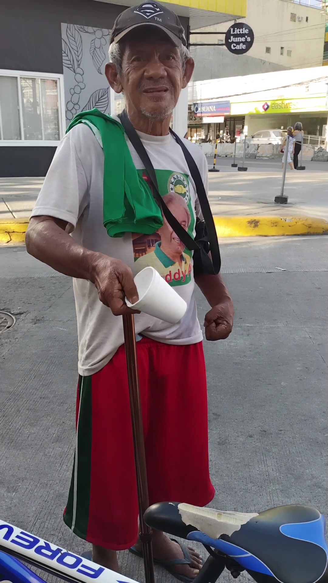 @𝕨𝕚𝕝𝕕𝕔𝕒𝕥🏳️&zwj;🌈🇵🇭011