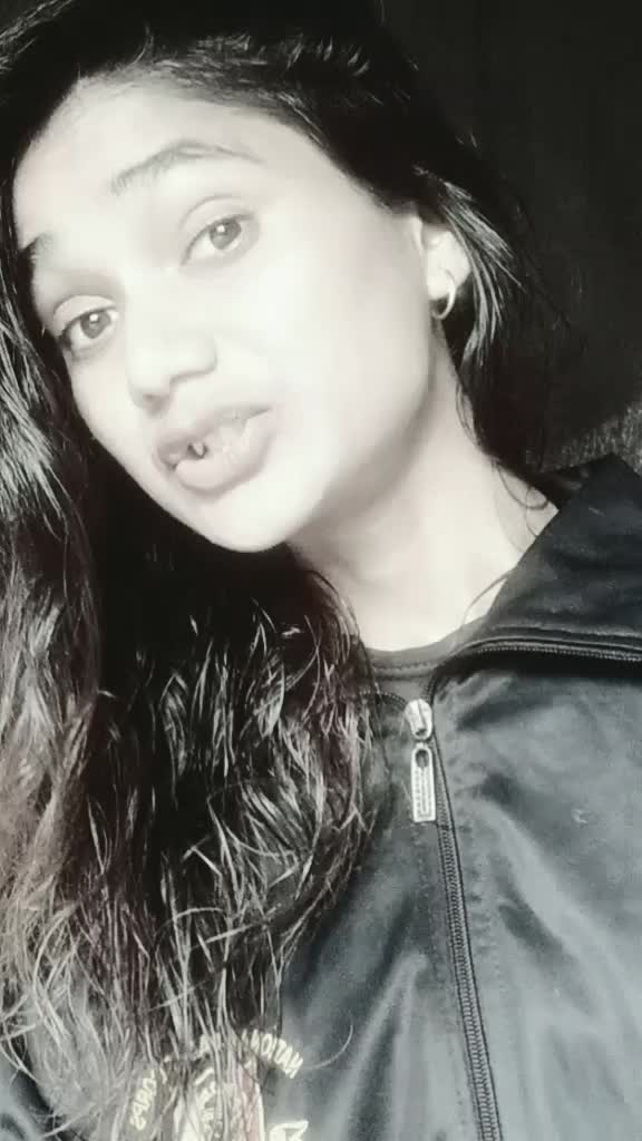 @Afreen💕