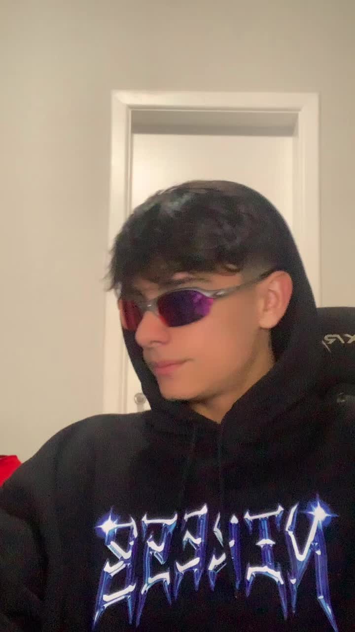 @yessirzuppa