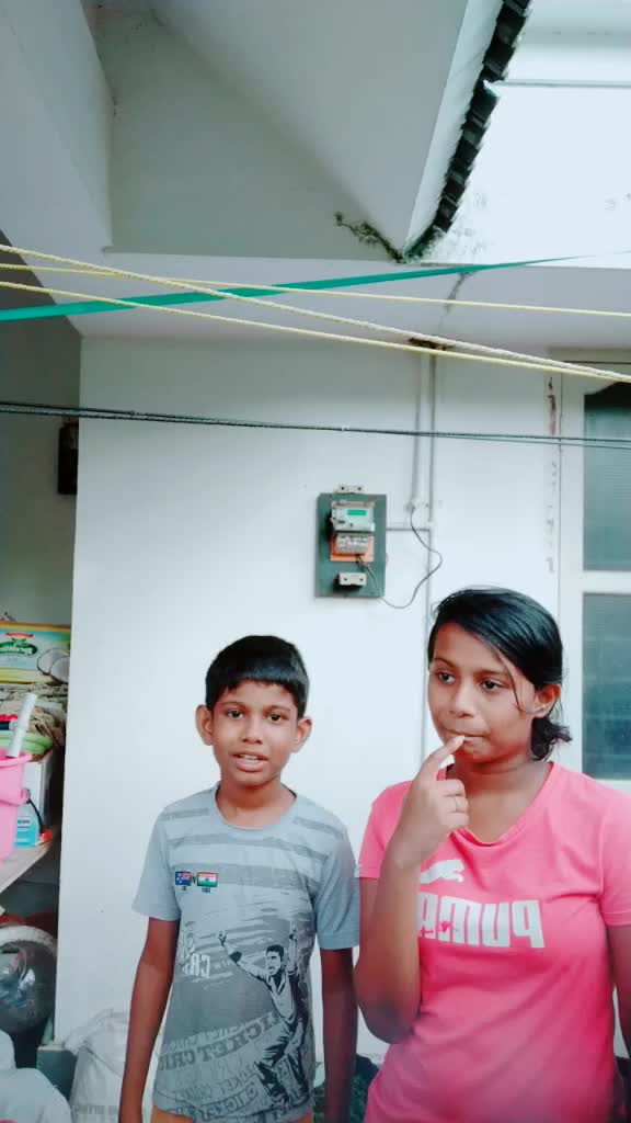 @Devika_deChuzzzz