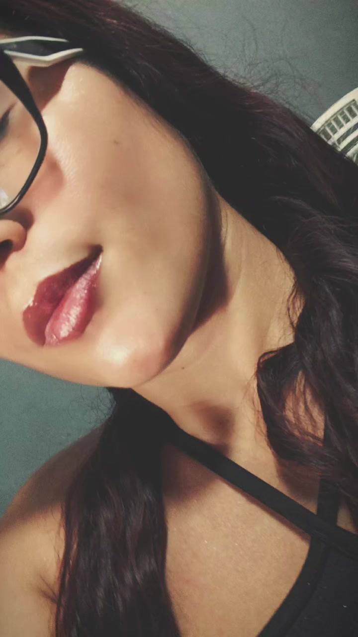 @Daniela27