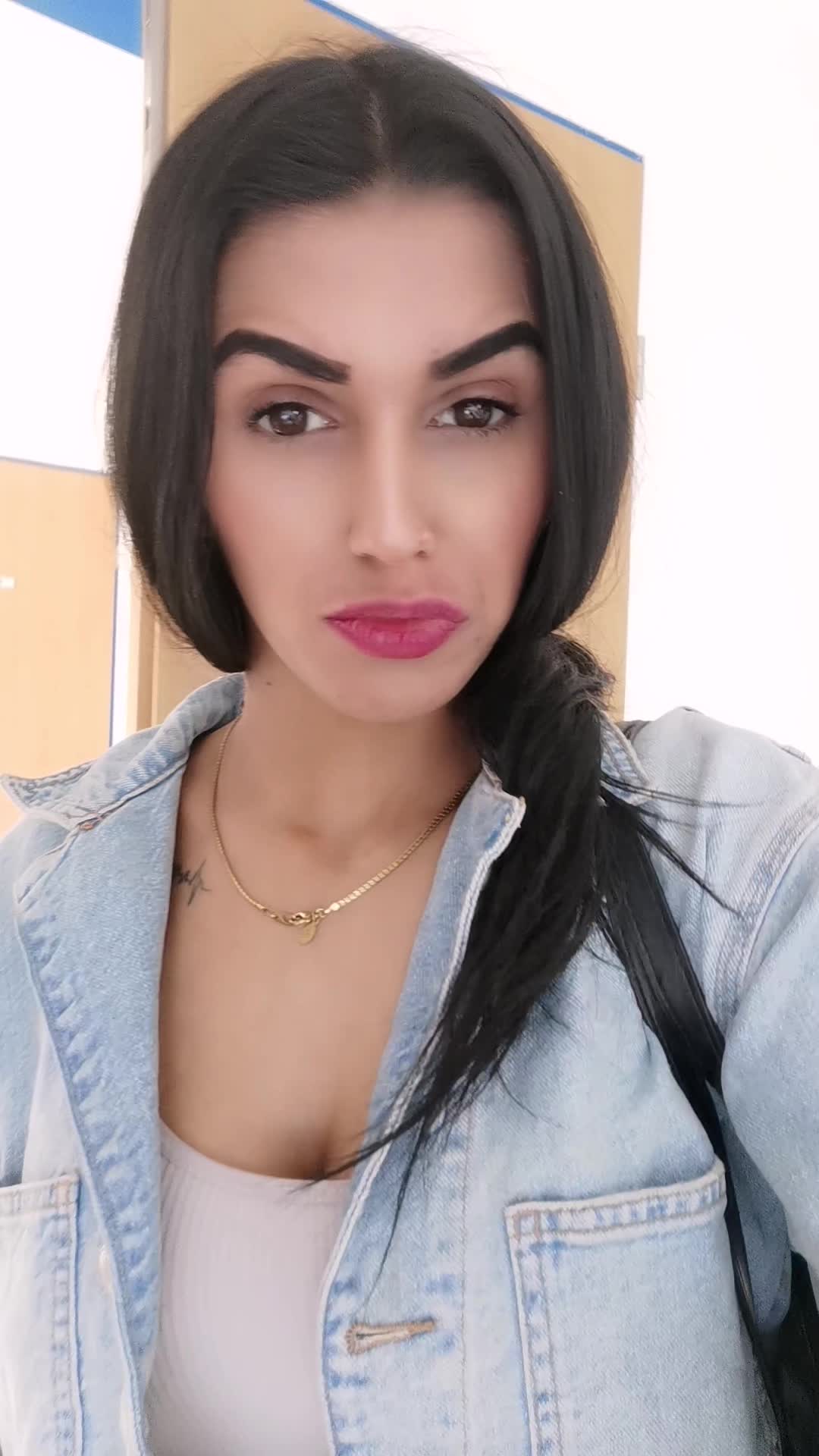 @💥❤️❤️Vivien Kira Padar💯💋