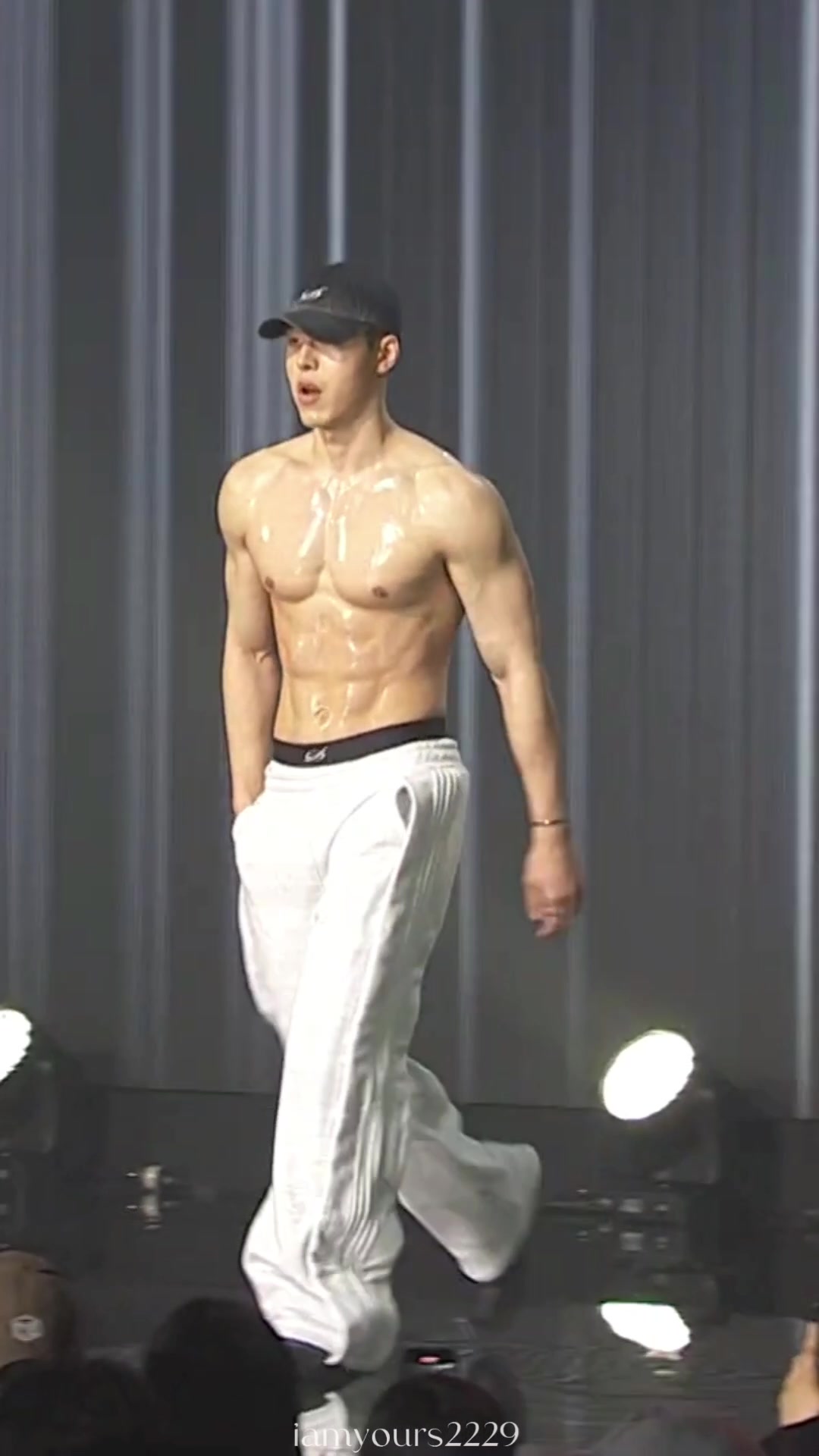 @OnRunway