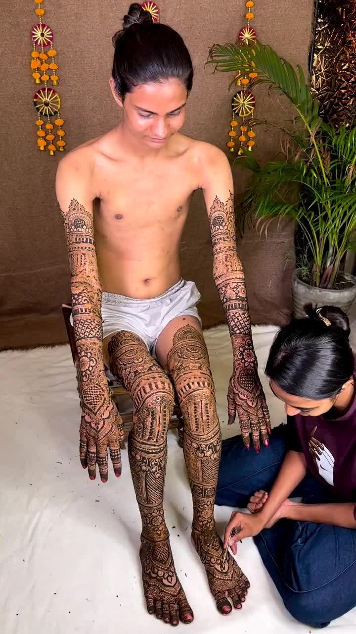 @Meherin's Henna