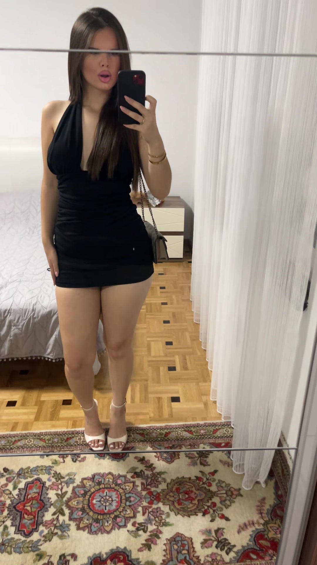 @V.N