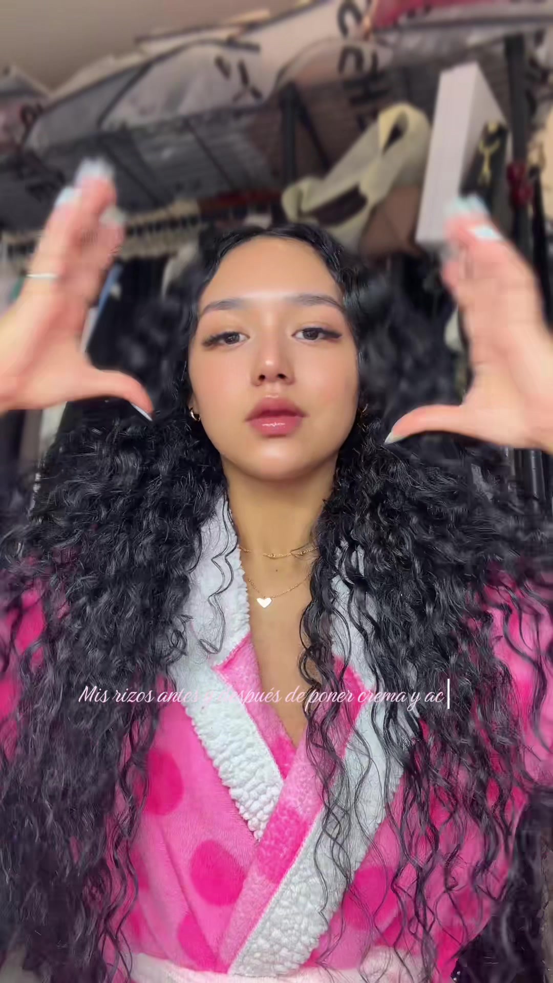 @yanelinicole