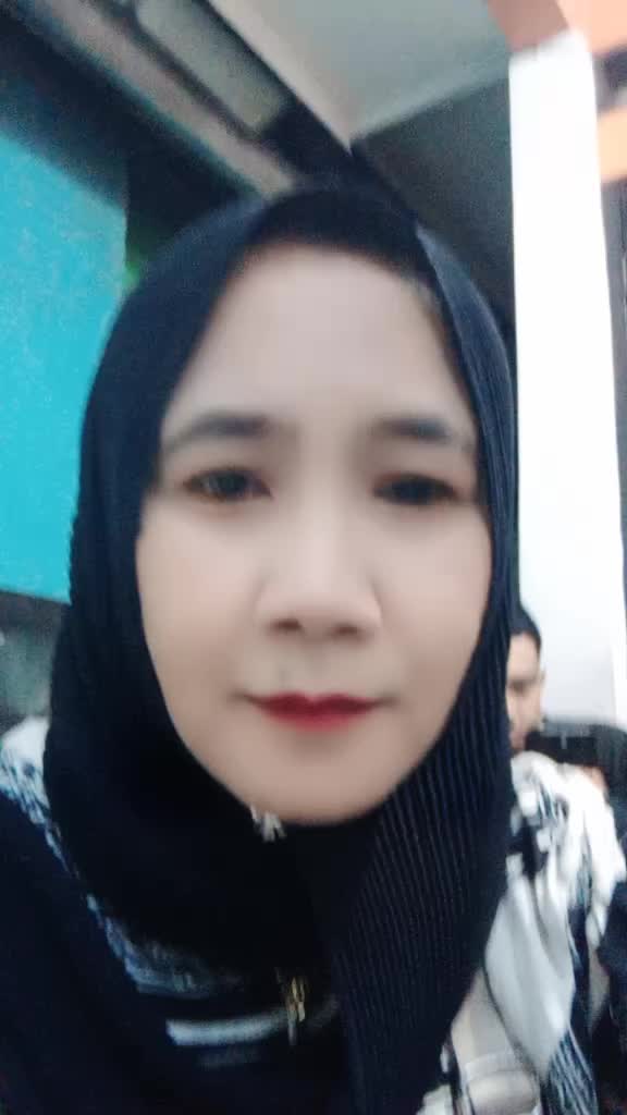 @Reni Rohayani379