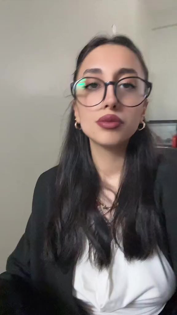 @ezel Sönmez