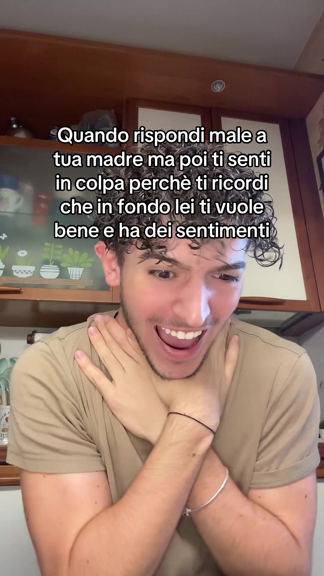 @axomirt
