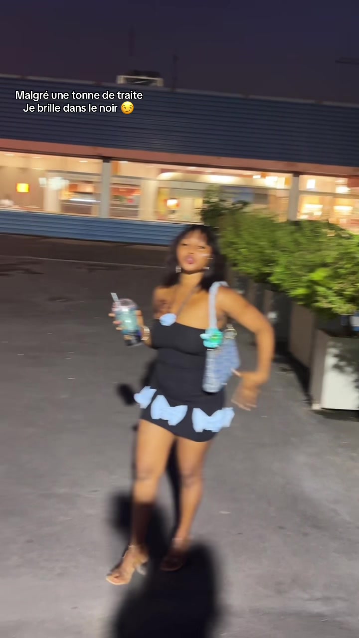 @Maola🧿 la 🖇️Quenn♻️