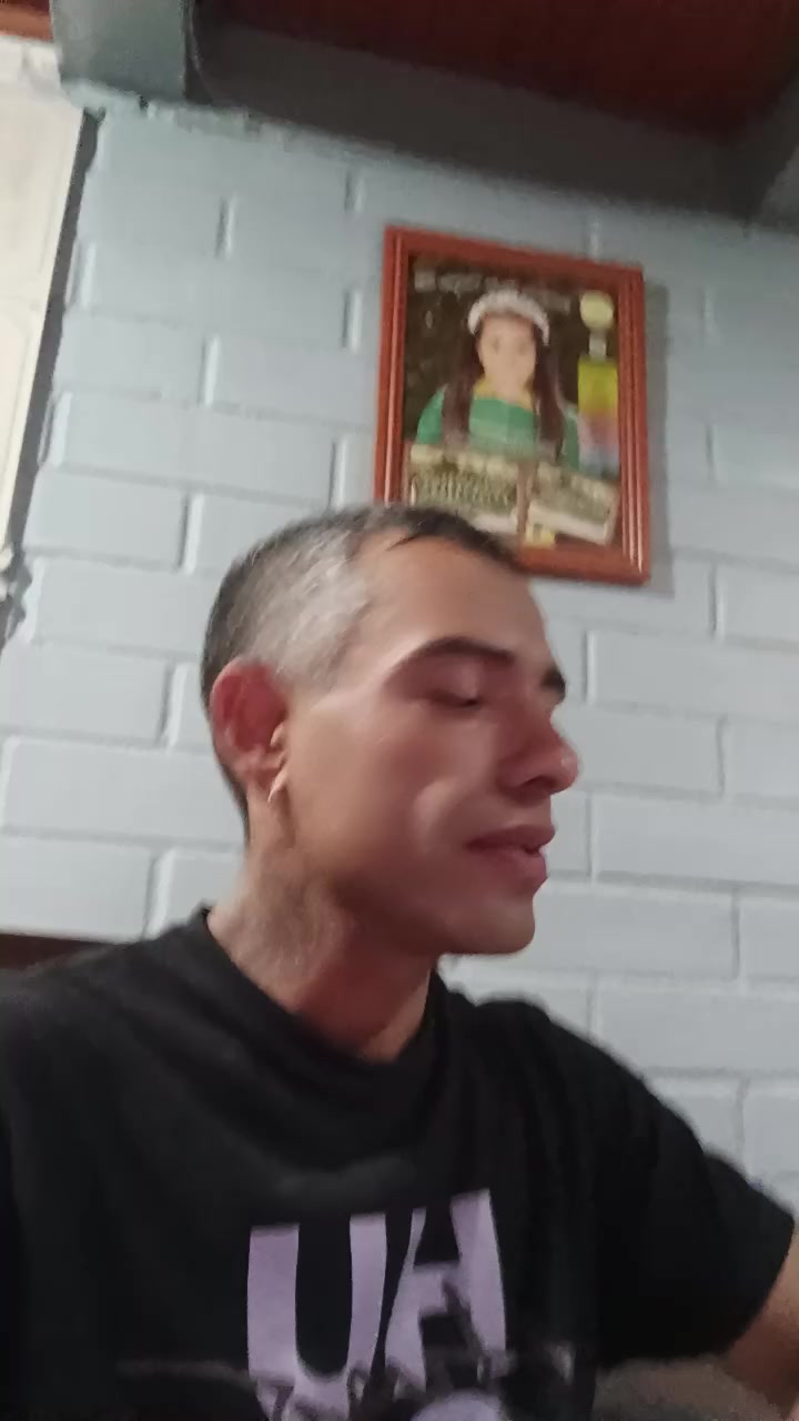 @Gatito andy...🇨🇱
