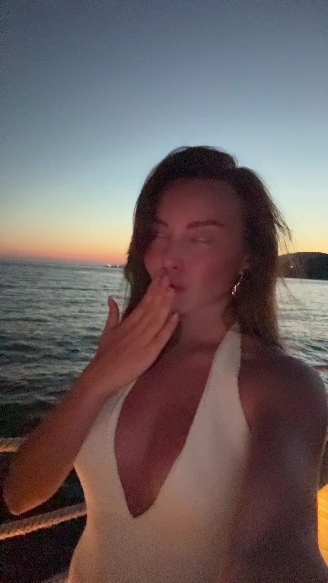 @angelinchab
