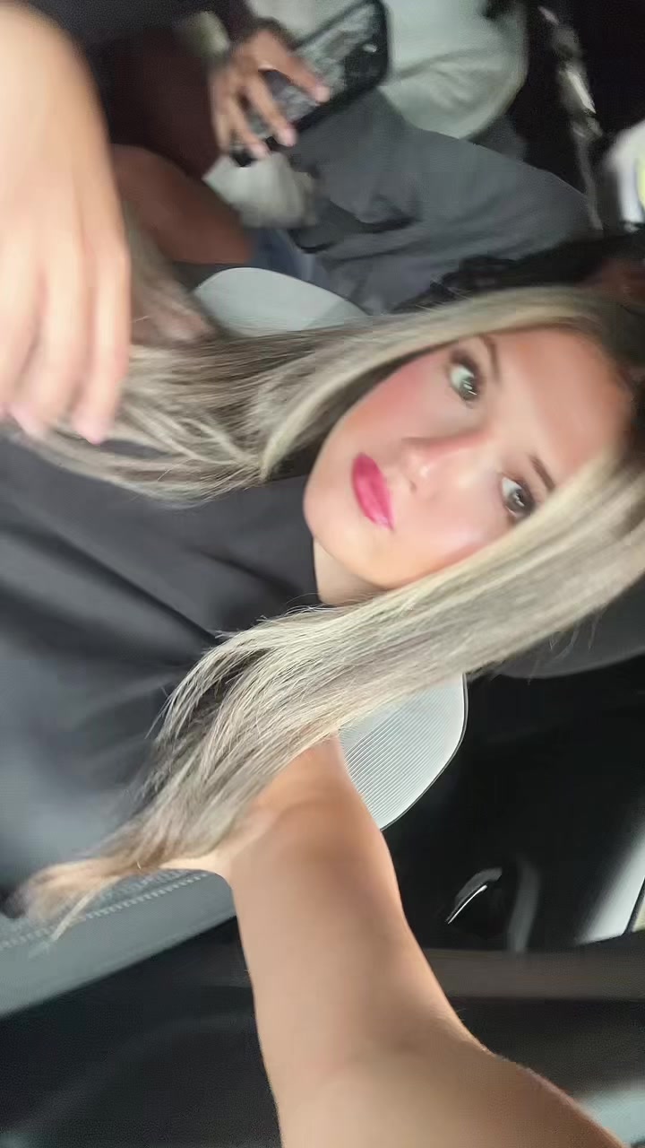 @A N G E L I N A 🐚👸😇💖🪩