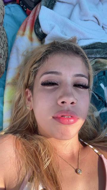 @️
