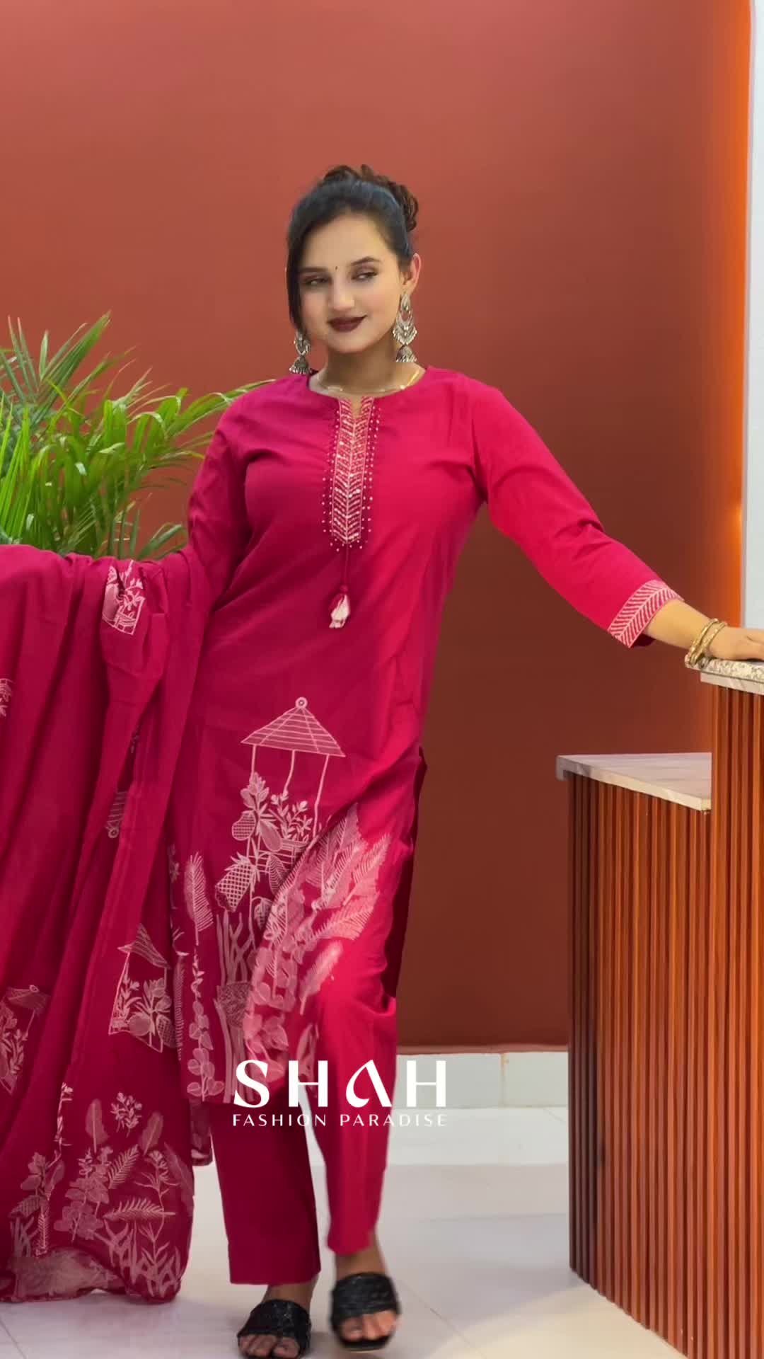@SHAH FASHION PARADISE