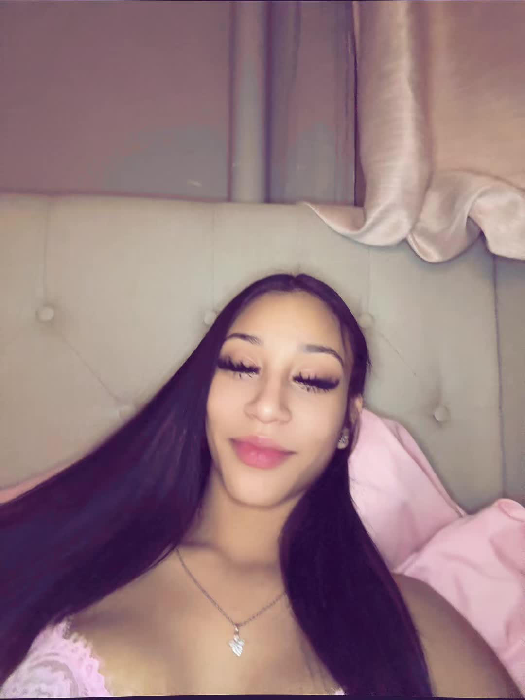 @Leila Leila❣️