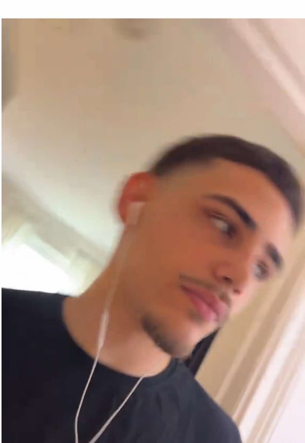 @Lara