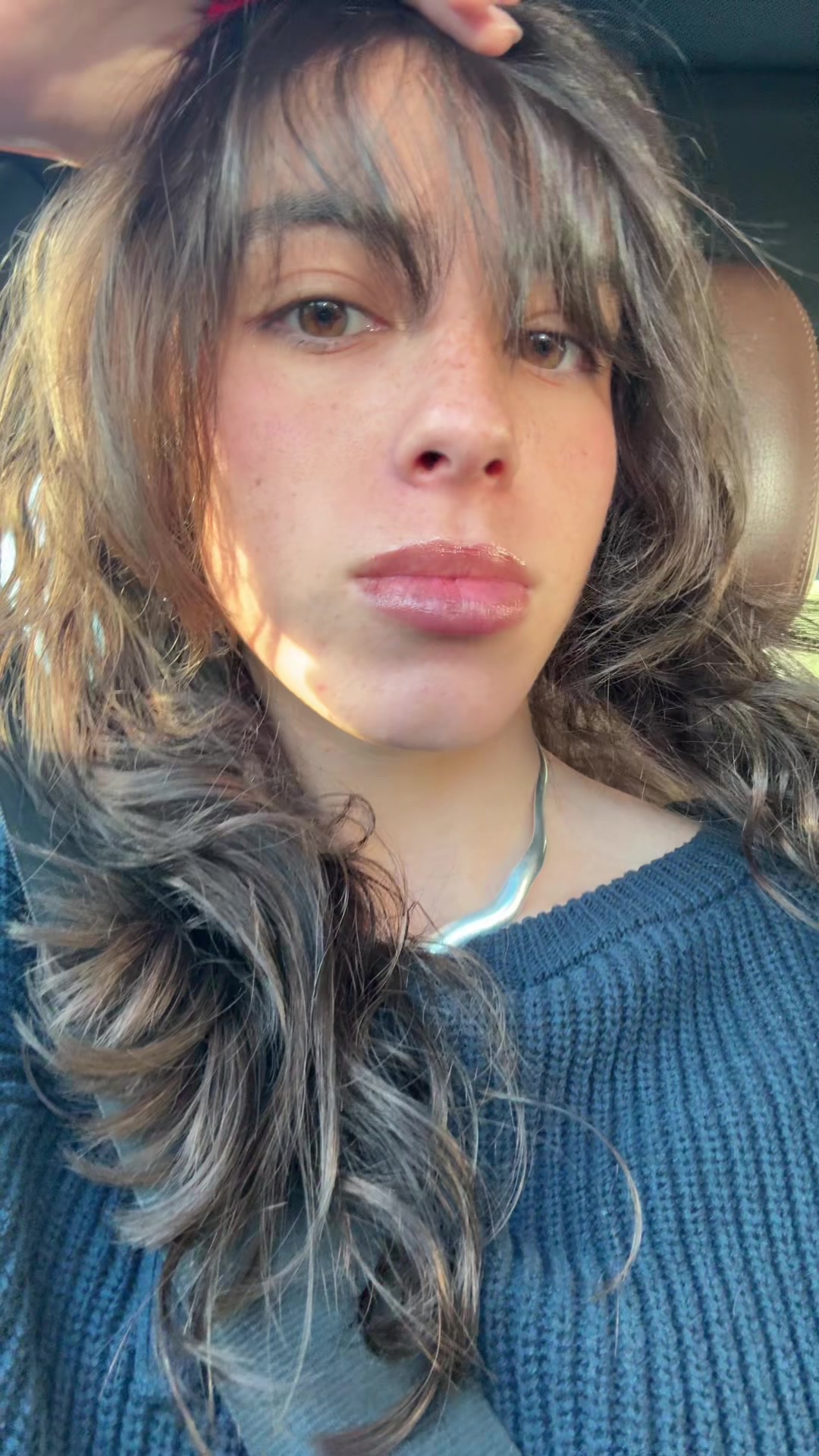 @️