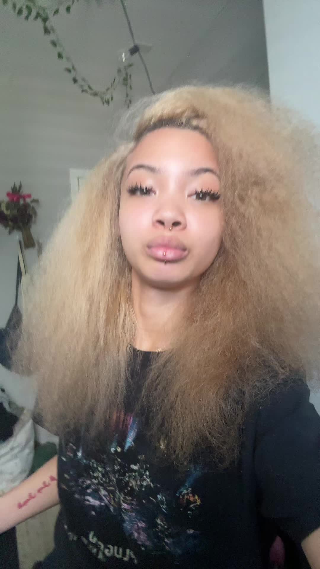 @Naijha