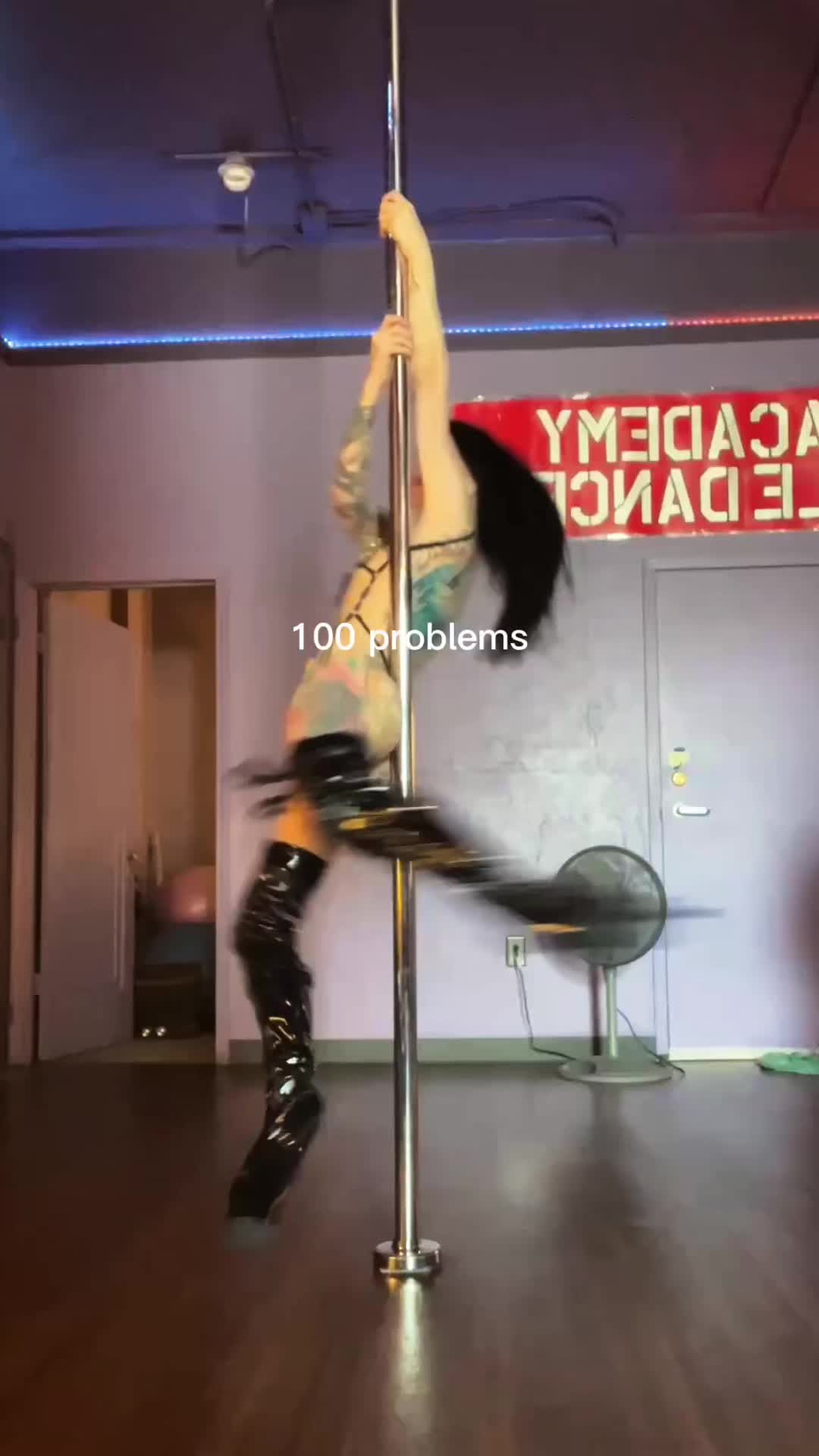 @ariablairxoxo