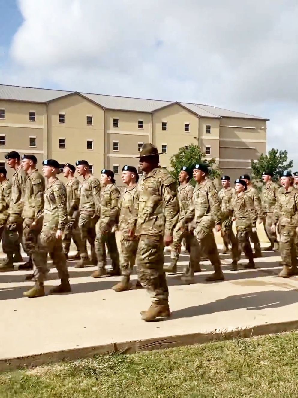 @Military 🇺🇸