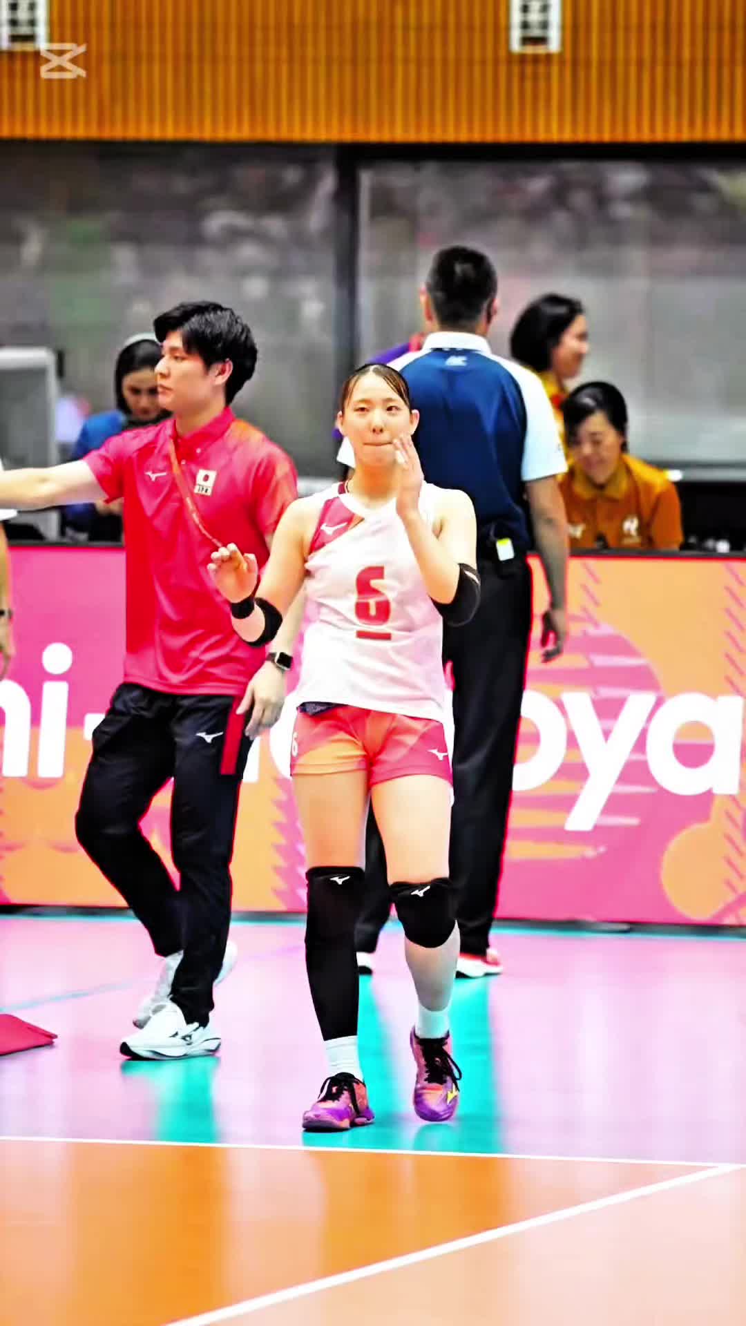 @volleyball queen
