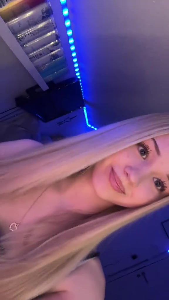 @lara_gsnnn
