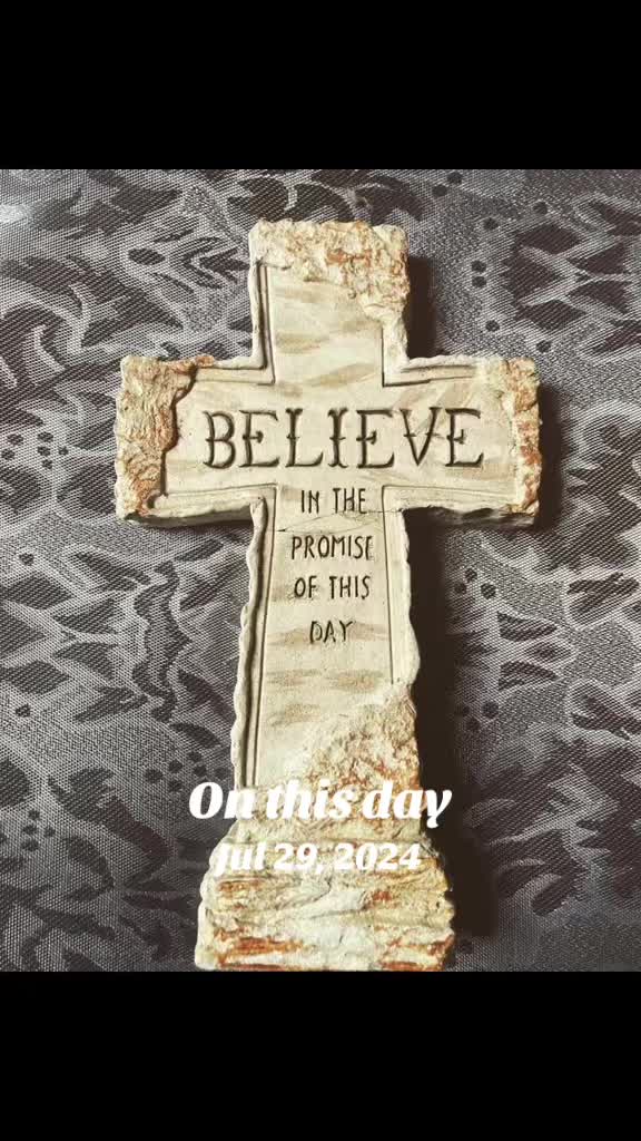@ElainePhyillsOblenis