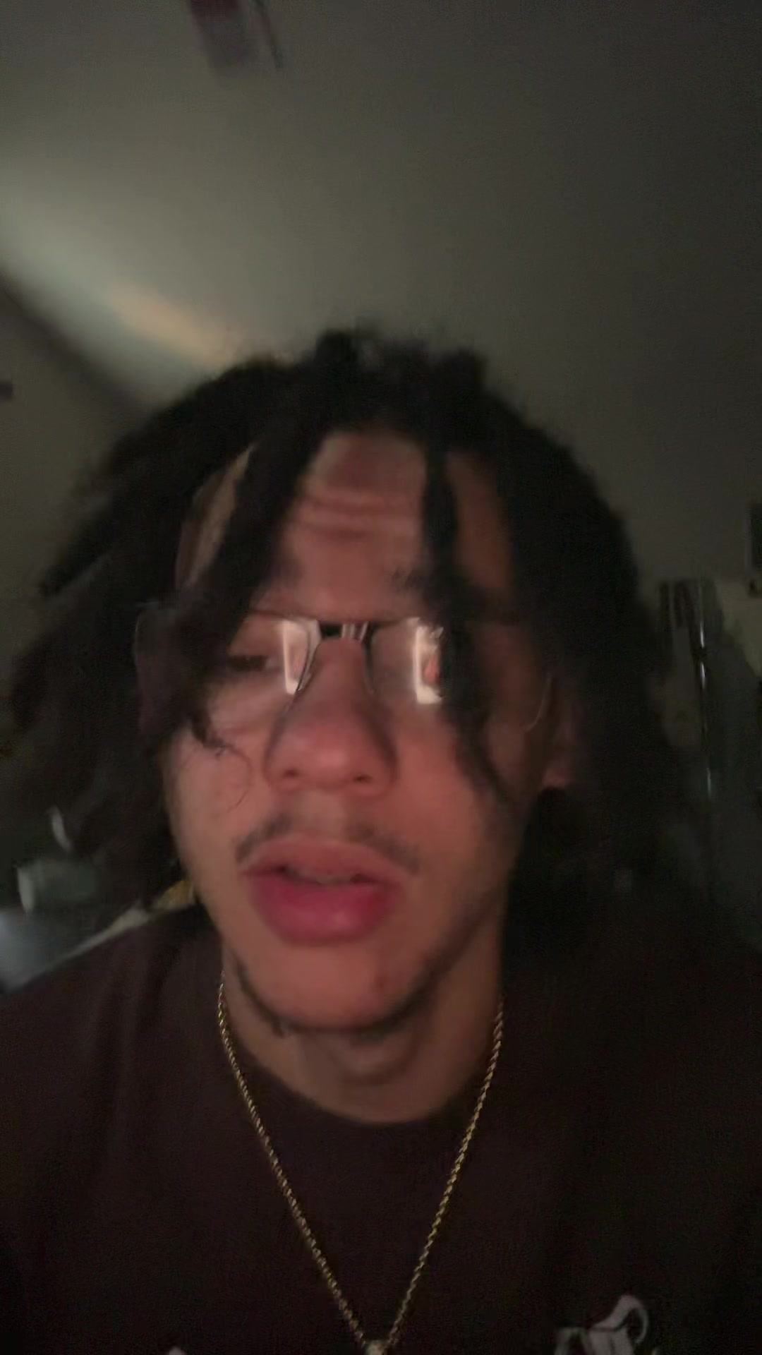 @Jj