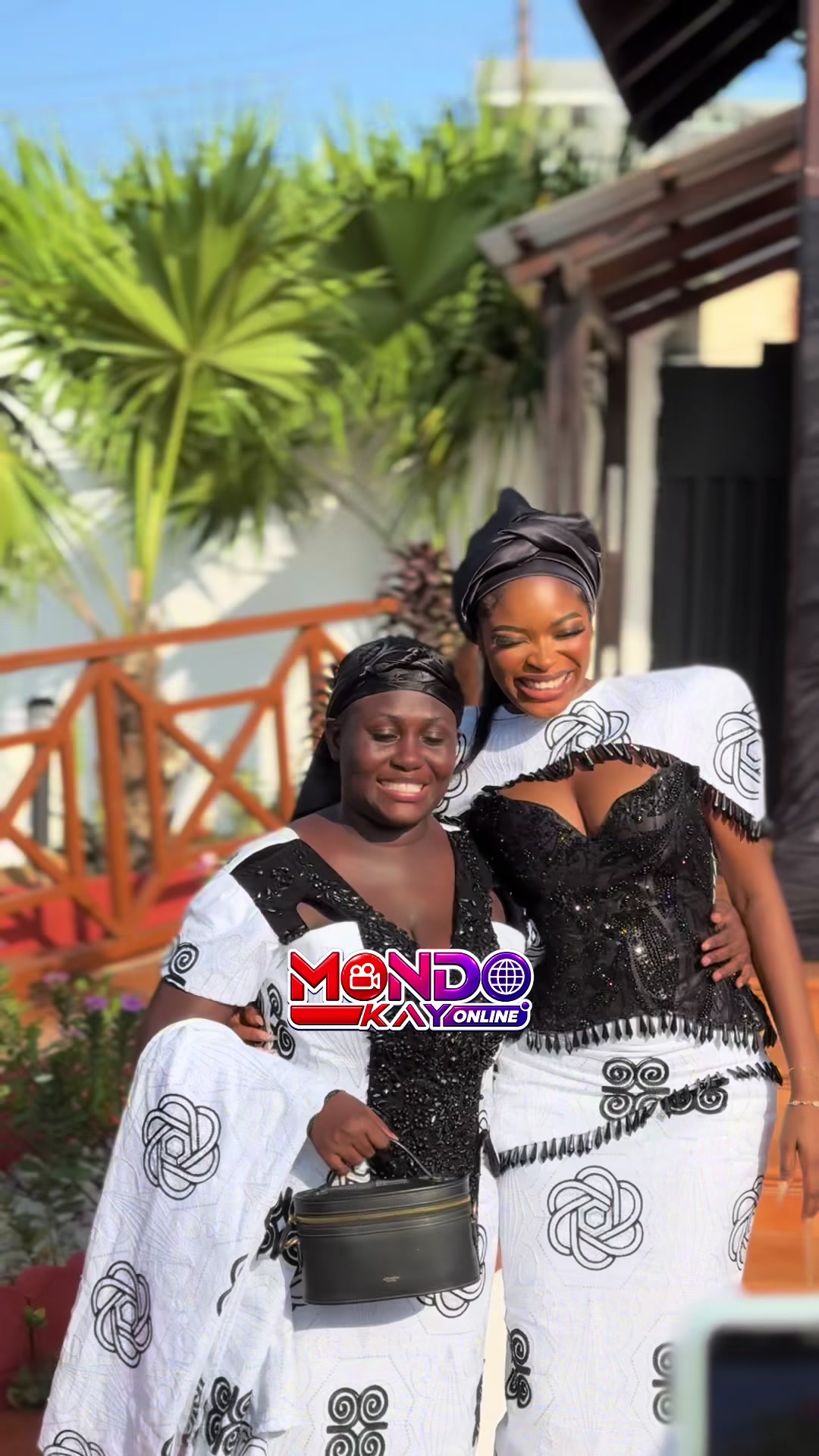 @Mondo Kay Online