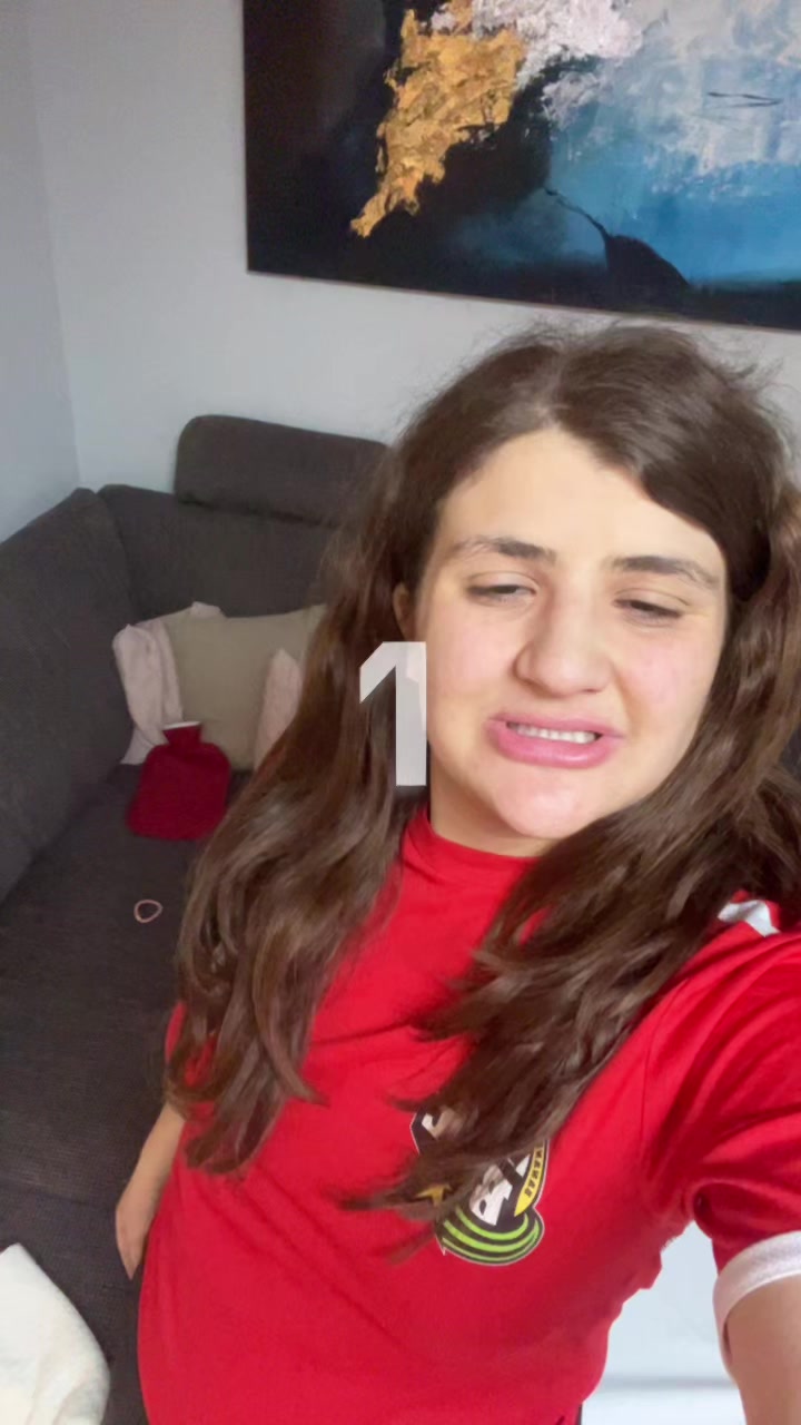 @Bezerzis Christina